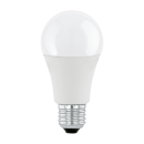 LED-Glühbirne mit E27-Fassung, weiß, energiesparend, modernes Design, isoliert auf weißem Hintergrund.