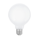 Weiße LED-Glühbirne mit E27-Fassung, rundes Design, energiesparende Lampe auf schwarzem Hintergrund.